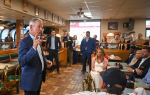 Tommy Tuberville نگران این است که این بخش از “بیل زیبا” ترامپ به آلاباما آسیب برساند